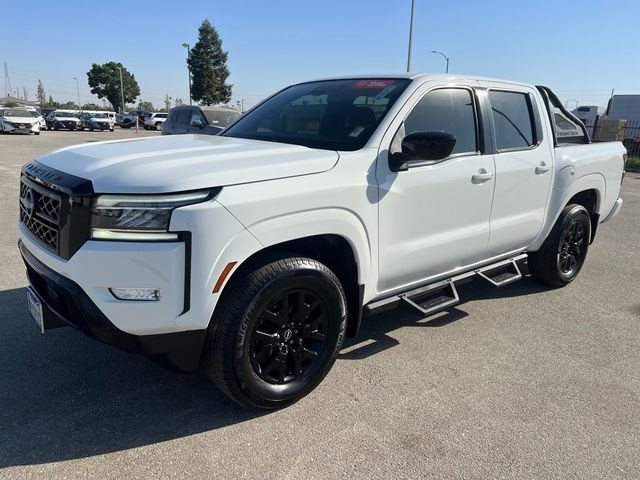 2023 Nissan Frontier SV