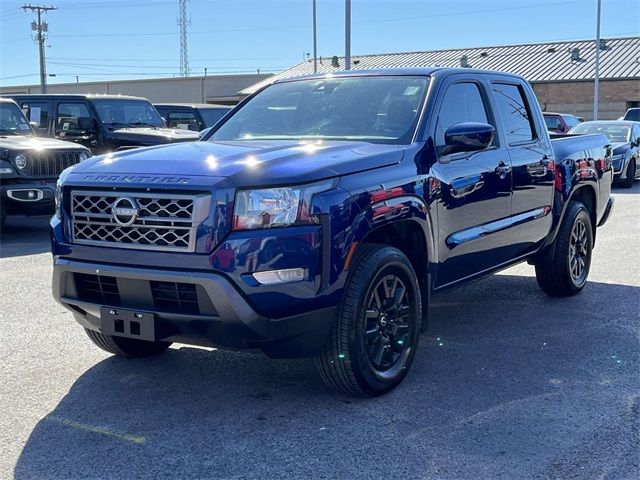 2023 Nissan Frontier SV