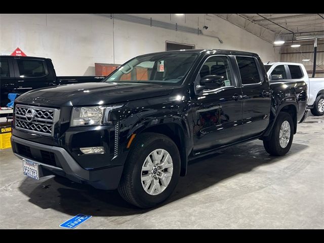 2023 Nissan Frontier SV