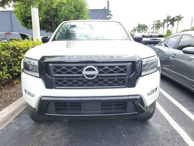 2023 Nissan Frontier SV