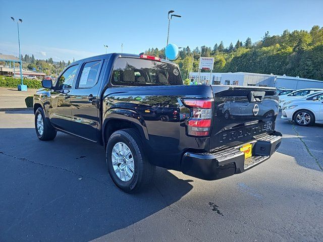 2023 Nissan Frontier SV