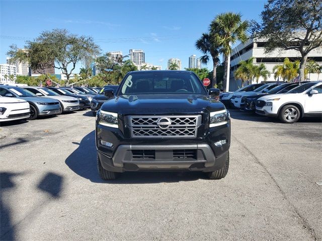 2023 Nissan Frontier SV