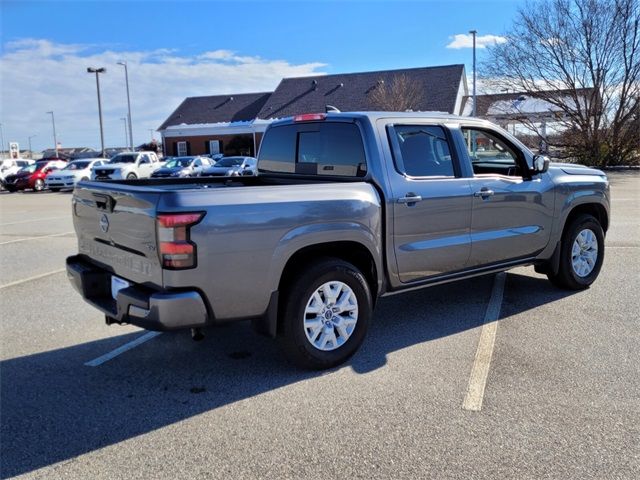 2023 Nissan Frontier SV