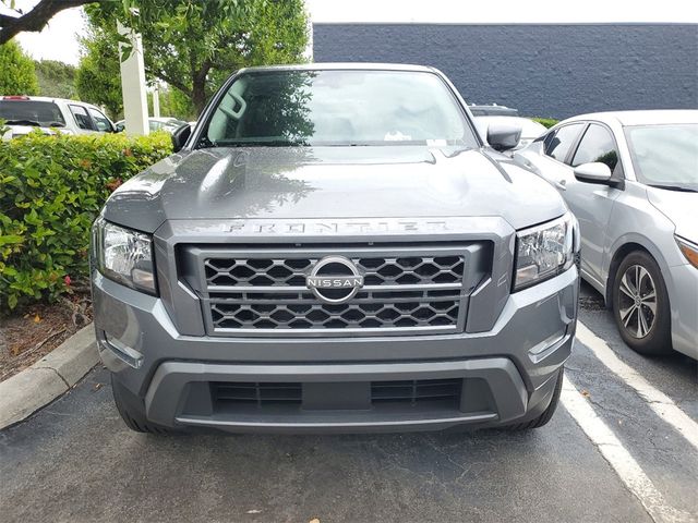 2023 Nissan Frontier SV