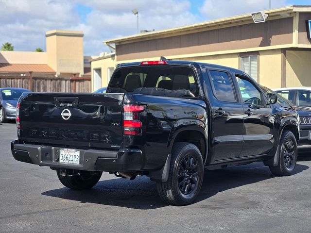 2023 Nissan Frontier SV