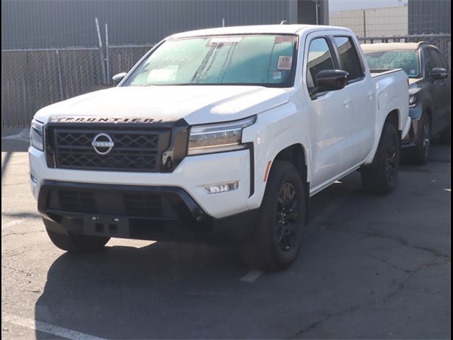 2023 Nissan Frontier SV