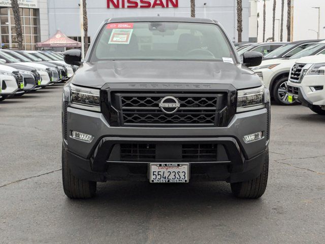 2023 Nissan Frontier SV