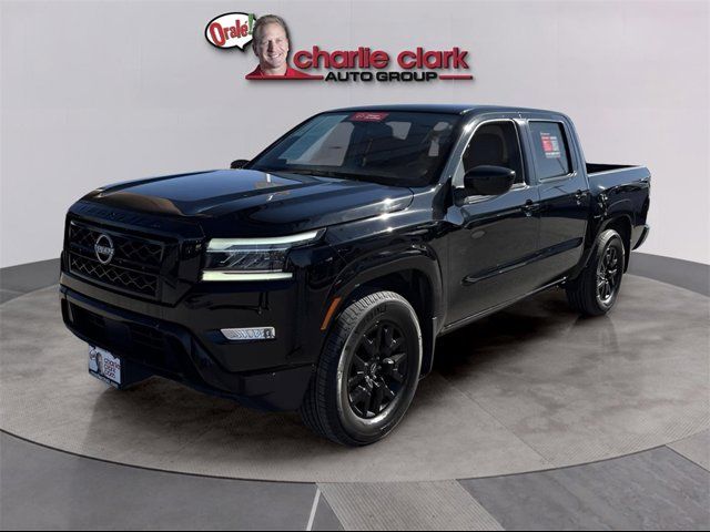 2023 Nissan Frontier SV