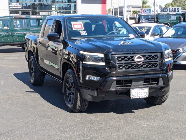 2023 Nissan Frontier SV