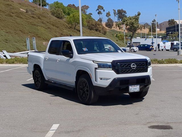 2023 Nissan Frontier SV