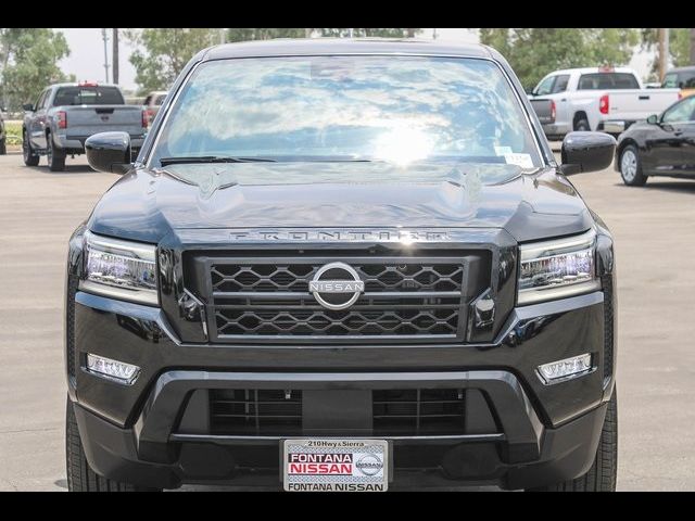 2023 Nissan Frontier SV