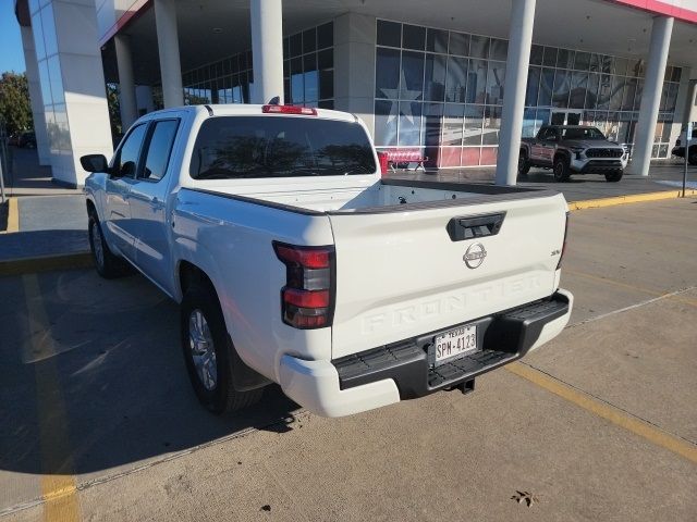 2023 Nissan Frontier SV