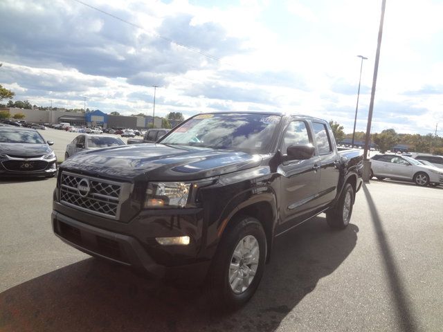 2023 Nissan Frontier SV