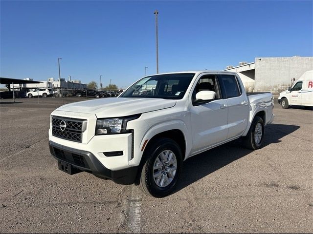 2023 Nissan Frontier SV