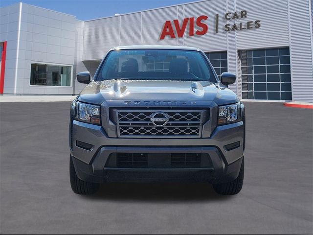 2023 Nissan Frontier SV