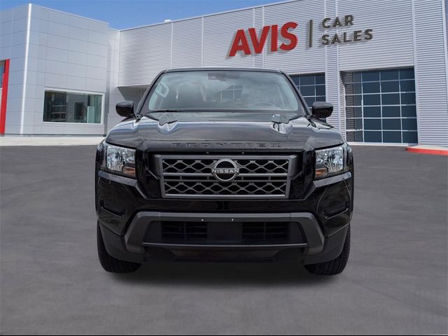 2023 Nissan Frontier SV