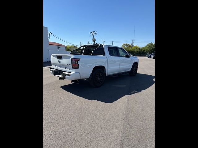 2023 Nissan Frontier SV