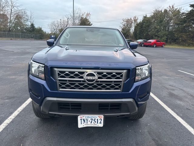 2023 Nissan Frontier SV