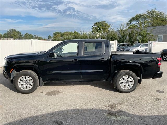 2023 Nissan Frontier SV