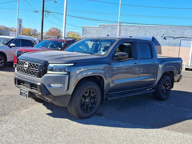 2023 Nissan Frontier SV