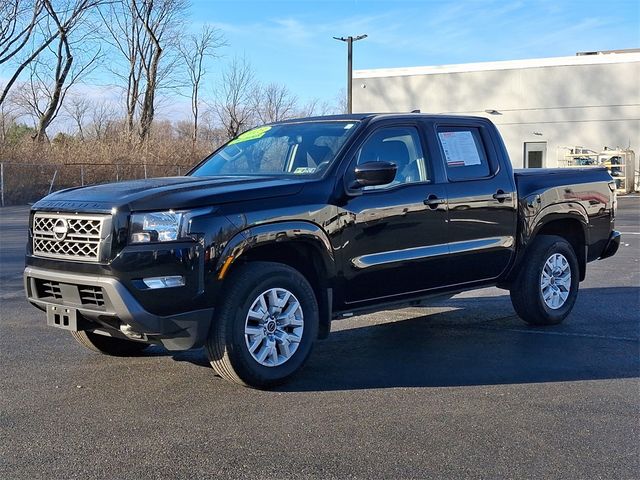 2023 Nissan Frontier SV