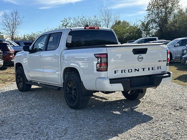 2023 Nissan Frontier SV