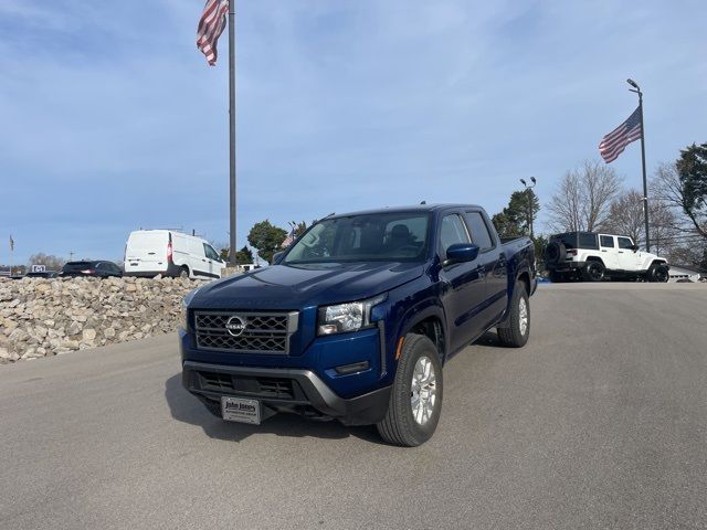 2023 Nissan Frontier SV