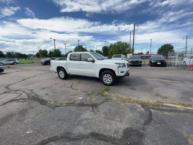 2023 Nissan Frontier SV