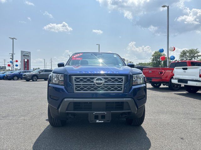 2023 Nissan Frontier SV