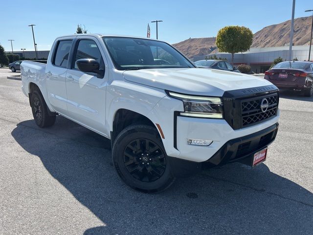 2023 Nissan Frontier SV