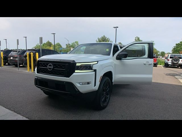 2023 Nissan Frontier SV