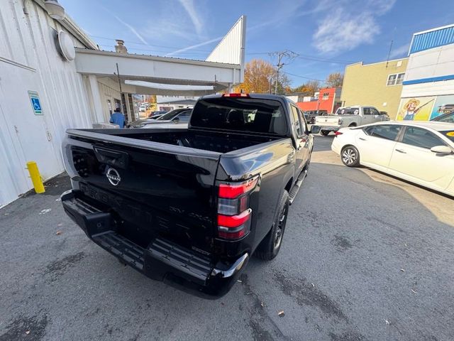 2023 Nissan Frontier SV