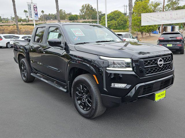 2023 Nissan Frontier SV