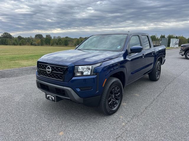 2023 Nissan Frontier SV