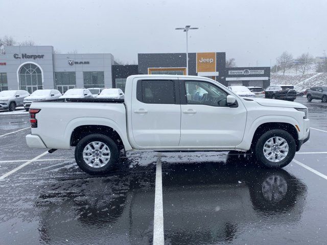 2023 Nissan Frontier SV