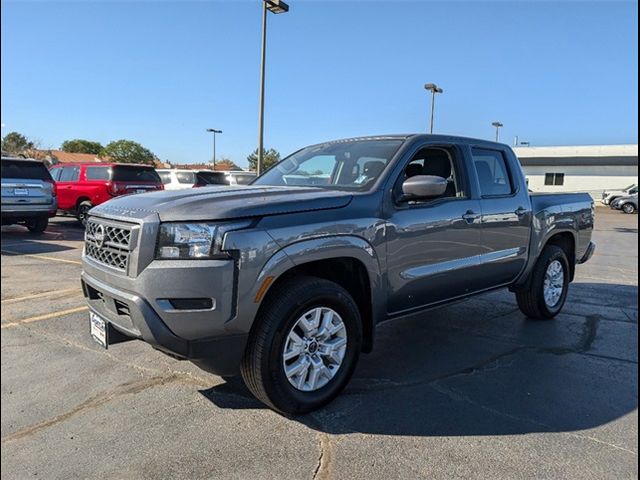 2023 Nissan Frontier SV