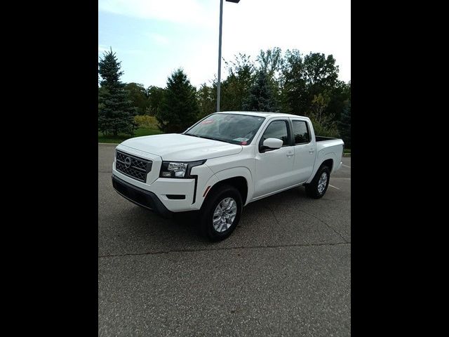 2023 Nissan Frontier SV