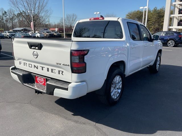 2023 Nissan Frontier SV