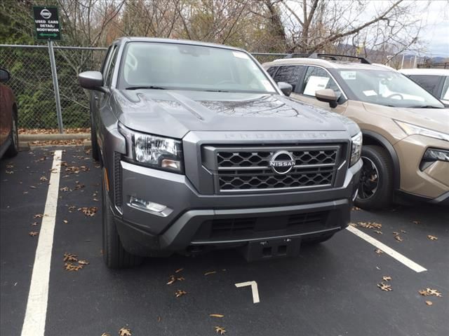 2023 Nissan Frontier SV