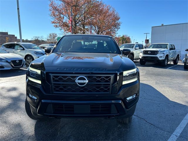 2023 Nissan Frontier SV