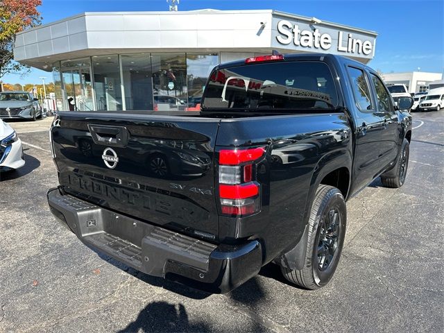 2023 Nissan Frontier SV