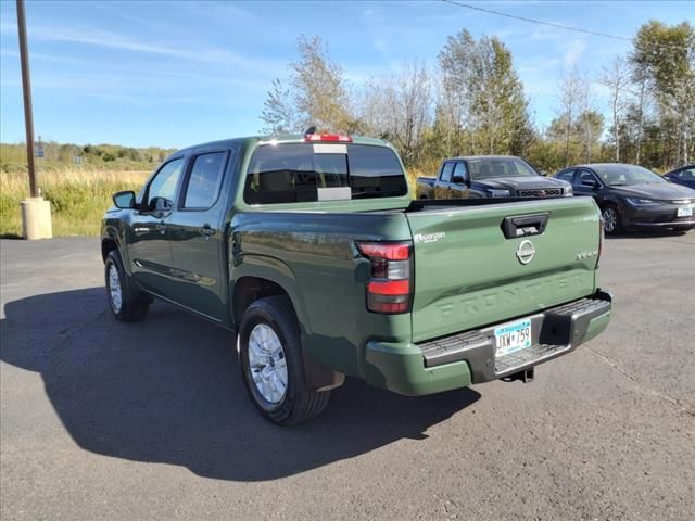 2023 Nissan Frontier SV