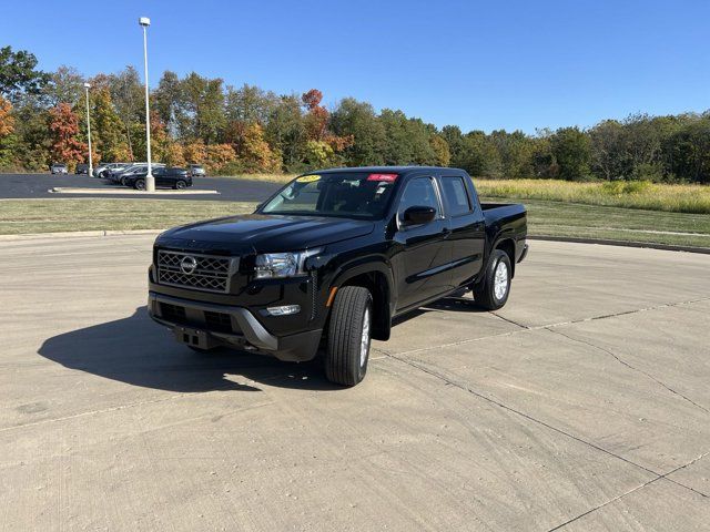 2023 Nissan Frontier SV