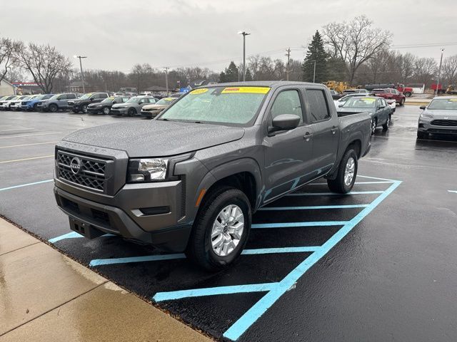 2023 Nissan Frontier SV