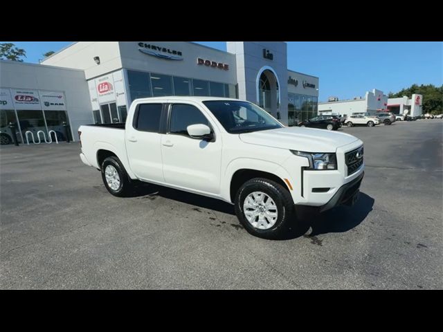 2023 Nissan Frontier SV