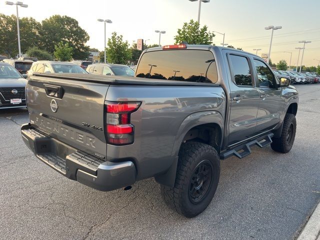 2023 Nissan Frontier SV