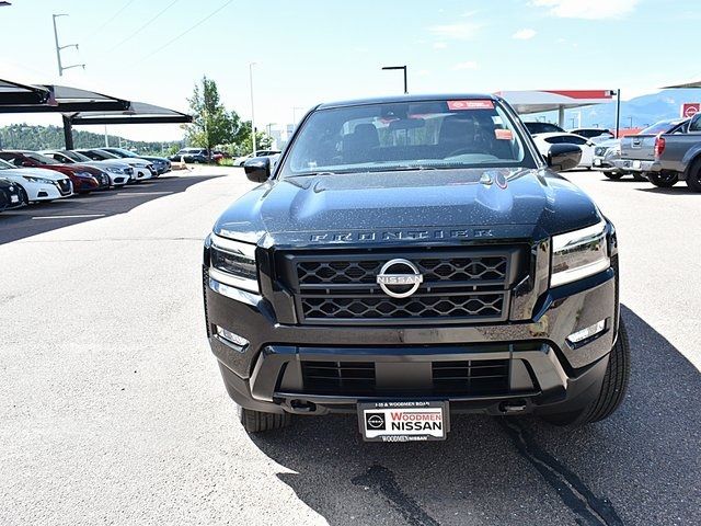 2023 Nissan Frontier SV