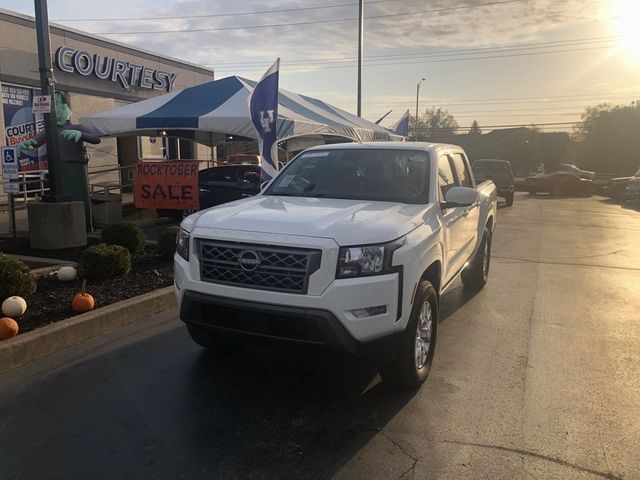 2023 Nissan Frontier SV