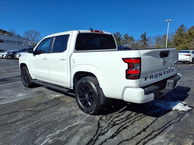 2023 Nissan Frontier SV