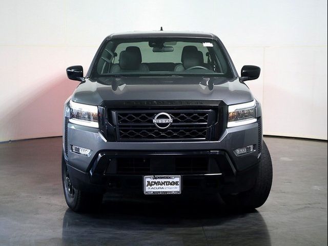 2023 Nissan Frontier SV